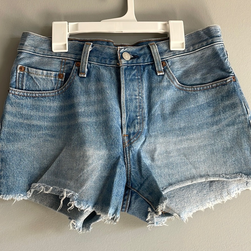 Levi shorts